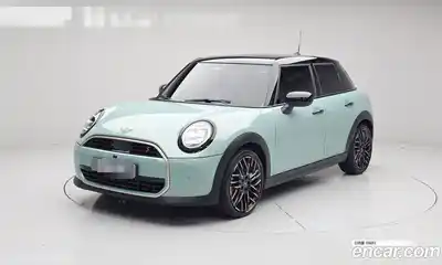 Mini Cooper, 2024, 14 279 км