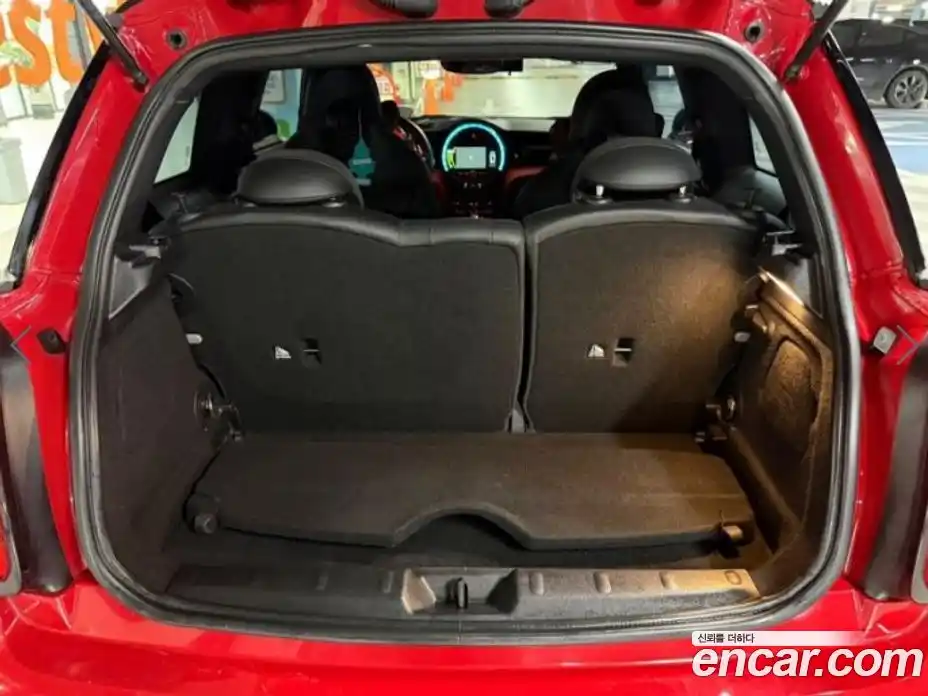 Mini Cooper 2016 2.0 автомат (гидро), фото 18