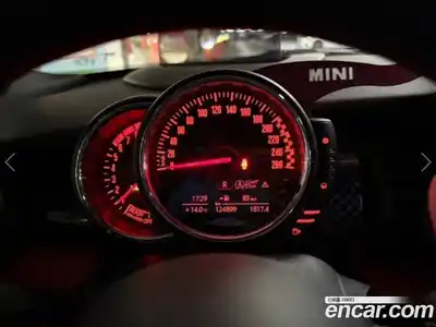 Mini Cooper 2016 2.0 автомат (гидро), миниатюра 9