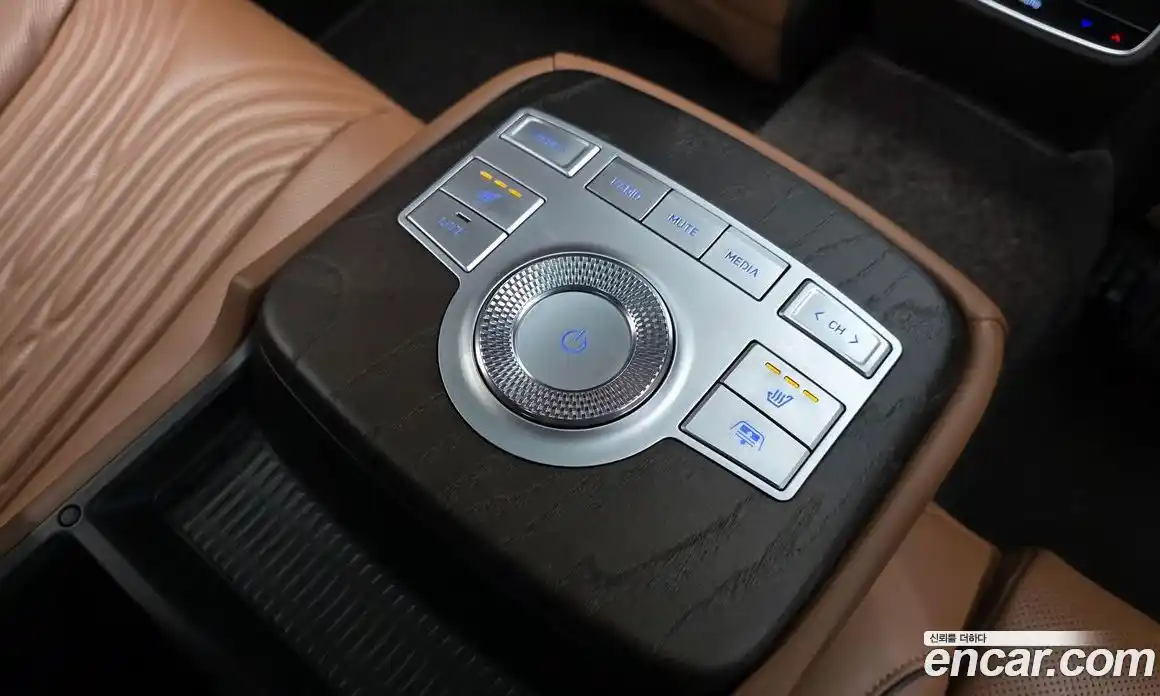 Genesis G80 2022 2.5 автомат (гидро), фото 19