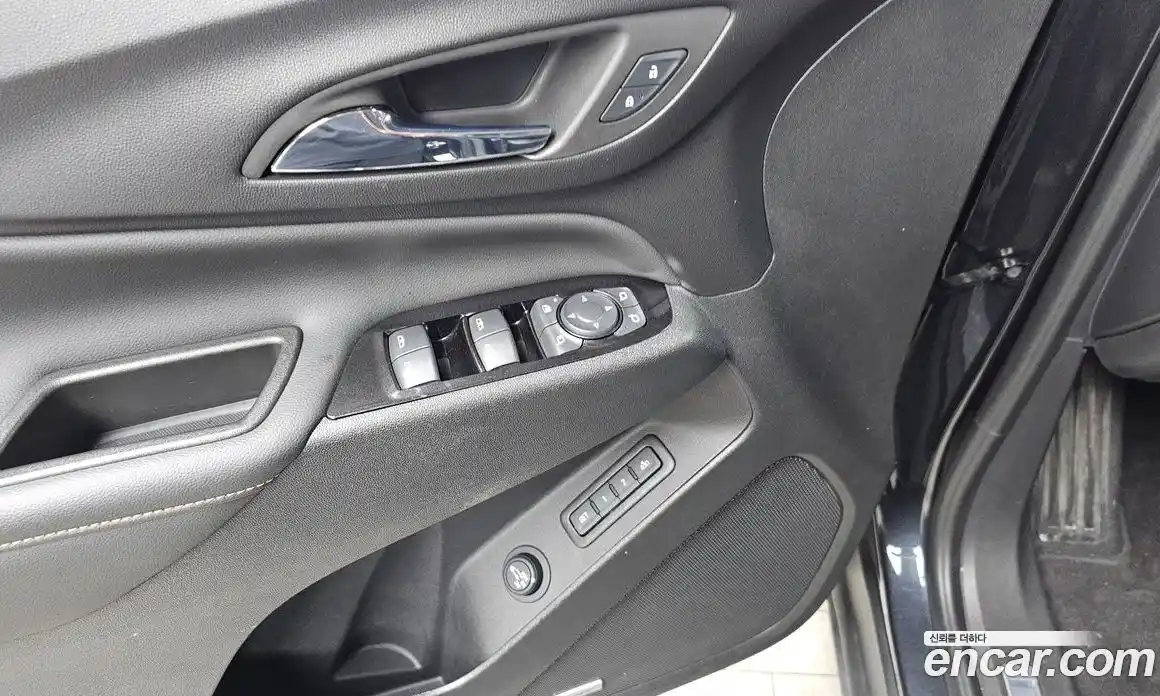 Chevrolet Equinox 2022 1.5 гидро, фото 35