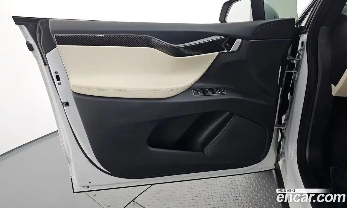 Tesla Model X 2020 0.3 гидро, фото 14