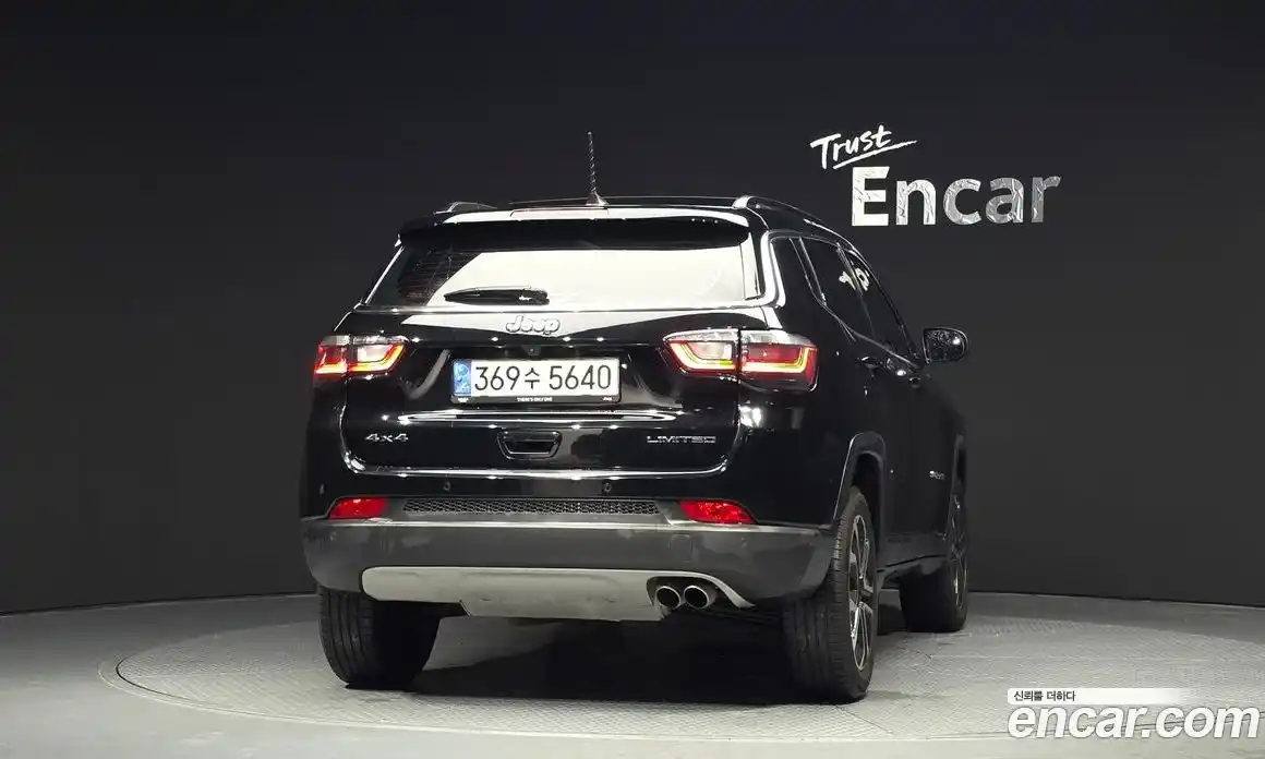 Jeep Compass 2022 2.4 автомат (гидро), фото 4