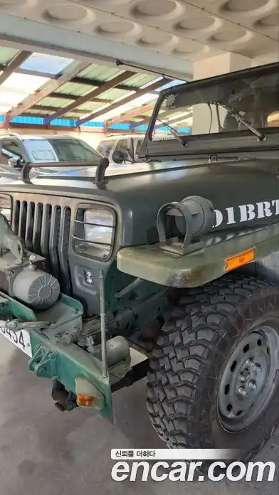 Jeep Wrangler 1992 4.0 автомат (гидро), фото 5