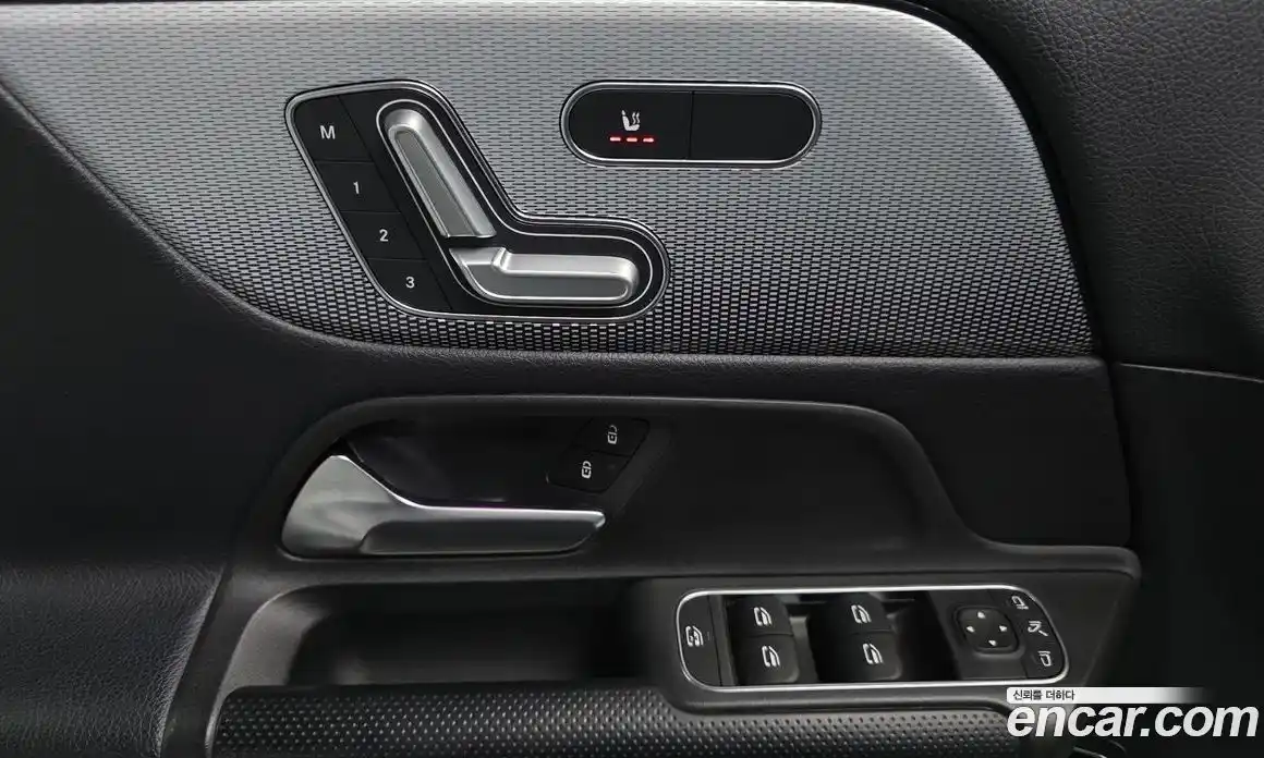 Mercedes-Benz GLB-Class 2021 1.9 гидро, фото 14