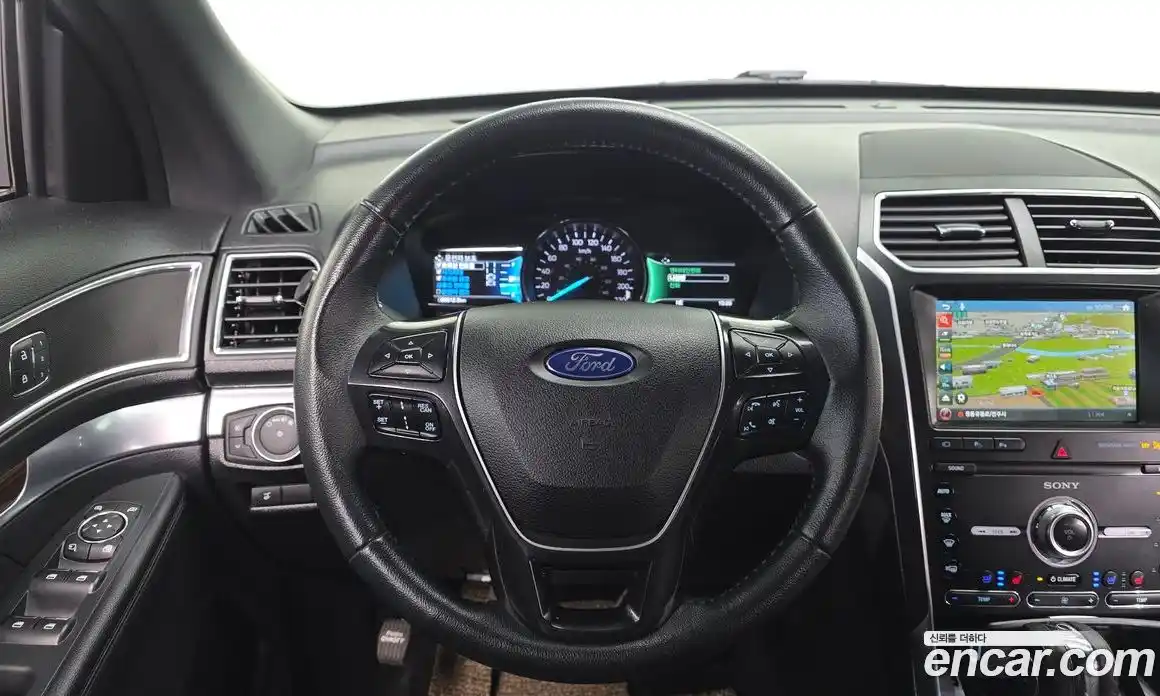 Ford Explorer 2019 2.3 автомат (гидро), фото 14