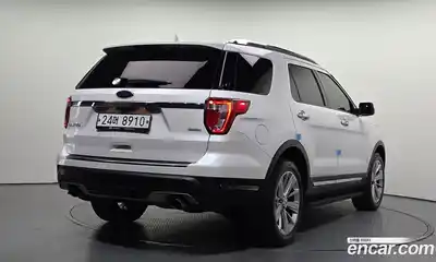 Ford Explorer 2019 2.3 автомат (гидро), миниатюра 2