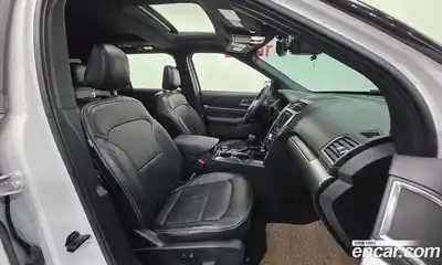 Ford Explorer 2019 2.3 автомат (гидро), миниатюра 10