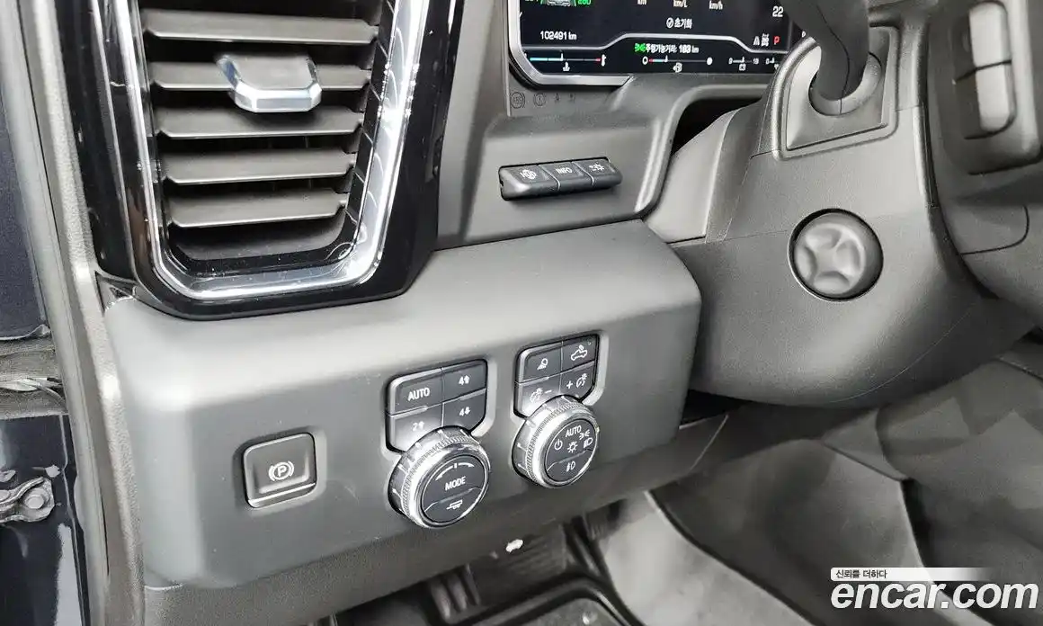 GMC Sierra 2023 6.2 автомат (гидро), фото 26