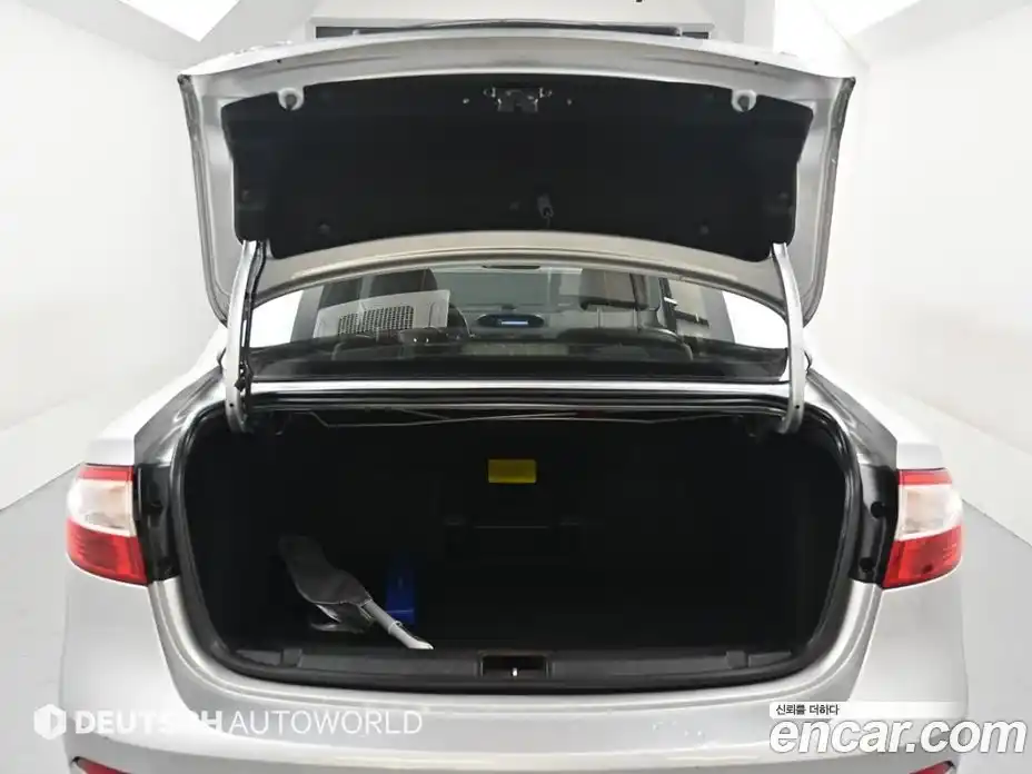 Renault SM3 2014 1.6 гидро, фото 19