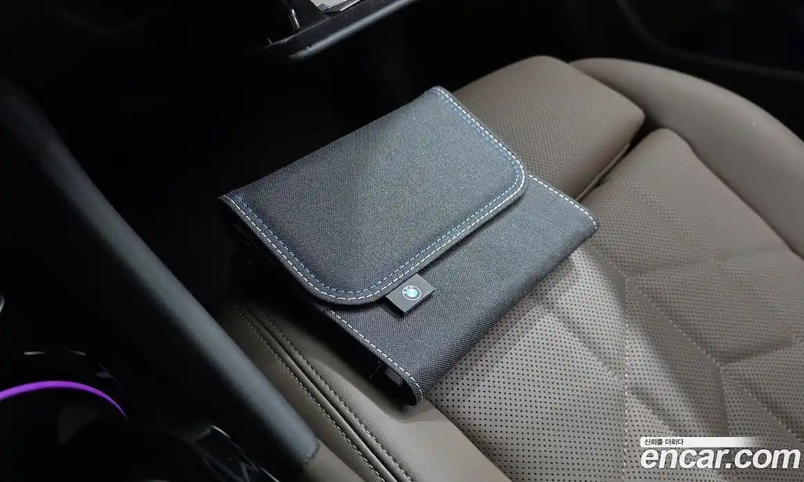 BMW 5-Series 2025 2.0 гидро, фото 23