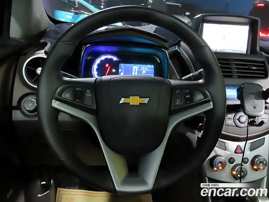 Chevrolet Trax 2013 1.4 автомат (гидро), фото 9