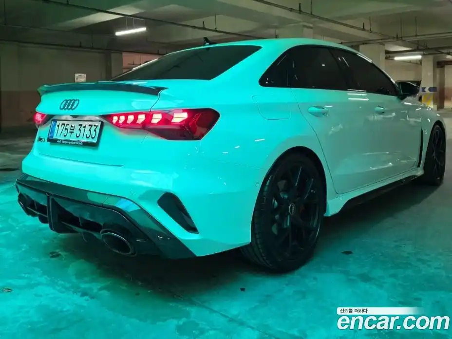 Audi RS3 2025 2.5 автомат (гидро), фото 8