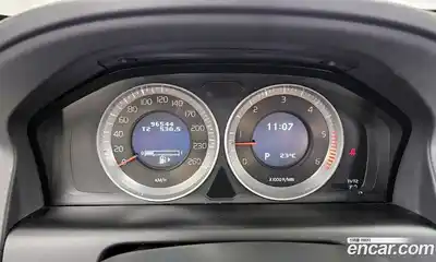 Volvo XC60 2013 2.0 автомат (гидро), миниатюра 8
