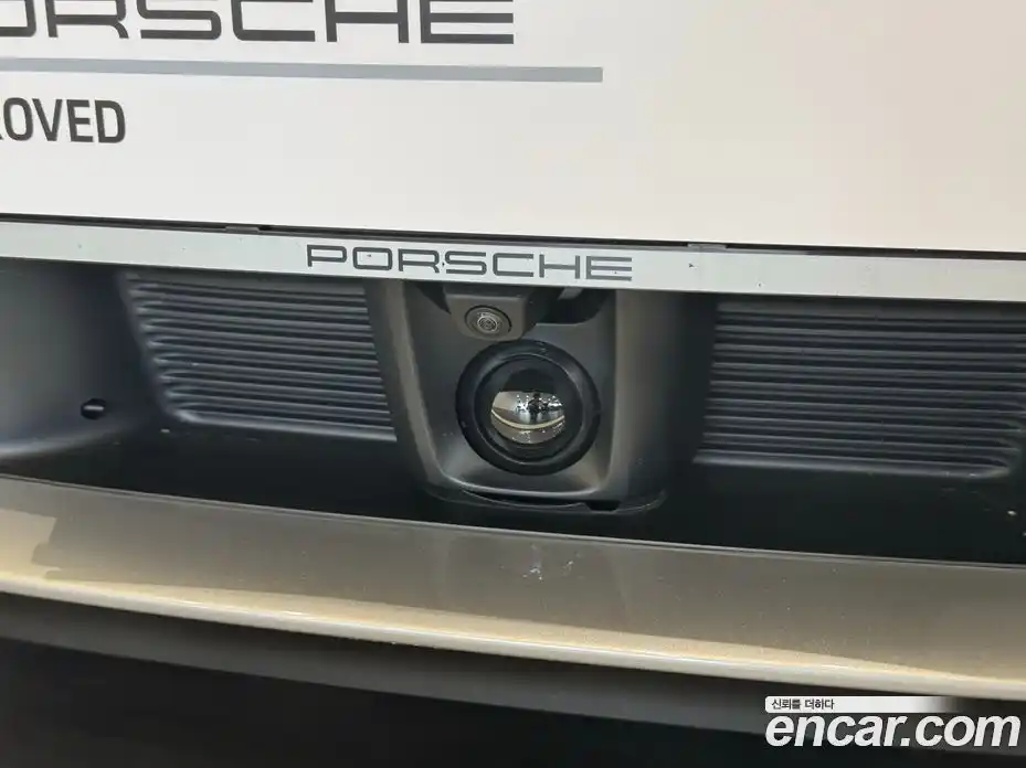 Porsche 911 2024 3.0 автомат (гидро), фото 20