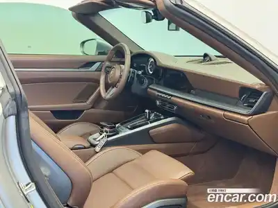 Porsche 911 2024 3.0 автомат (гидро), миниатюра 8
