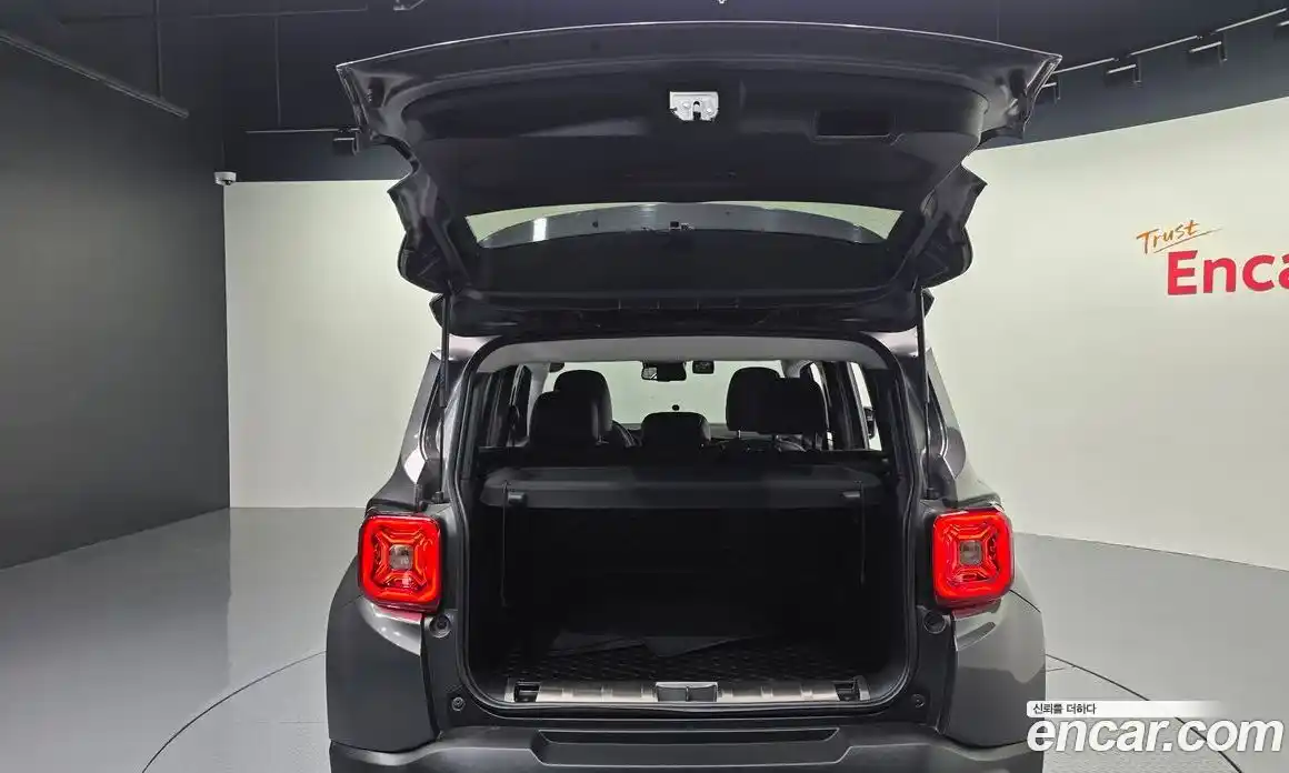 Jeep Renegade 2020 2.4 автомат (гидро), фото 34
