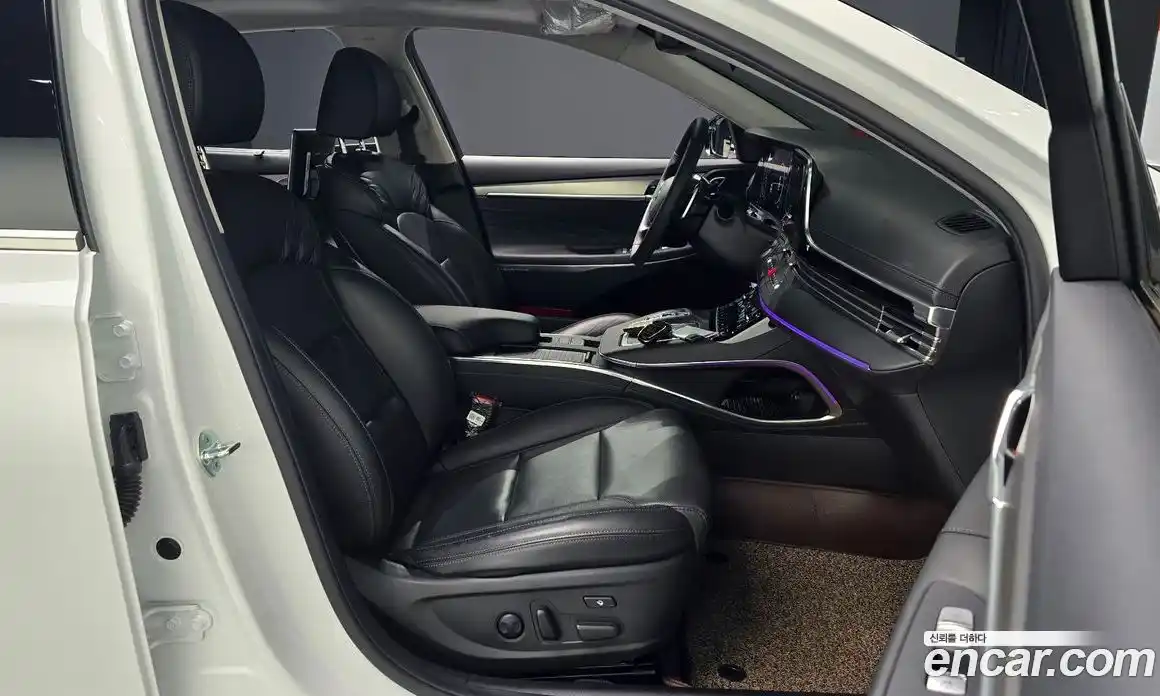 Hyundai Grandeur 2022 3.3 автомат (гидро), фото 13