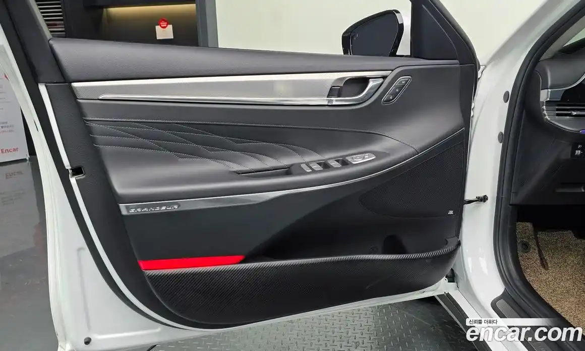 Hyundai Grandeur 2022 3.3 автомат (гидро), фото 14