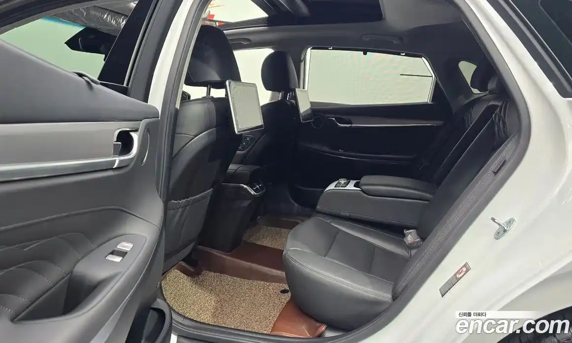Hyundai Grandeur 2022 3.3 автомат (гидро), фото 18