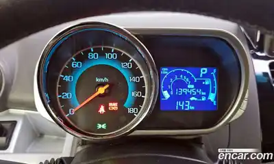 Chevrolet Spark 2015 1.0 автомат (гидро), миниатюра 11