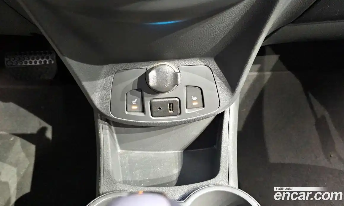 Chevrolet Spark 2015 1.0 автомат (гидро), фото 22