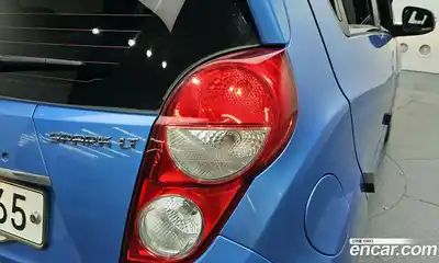 Chevrolet Spark 2015 1.0 автомат (гидро), миниатюра 9