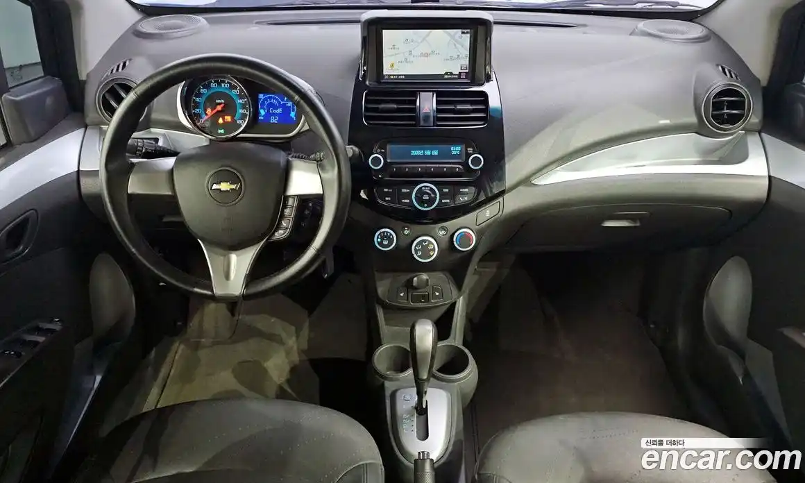 Chevrolet Spark 2015 1.0 автомат (гидро), фото 10
