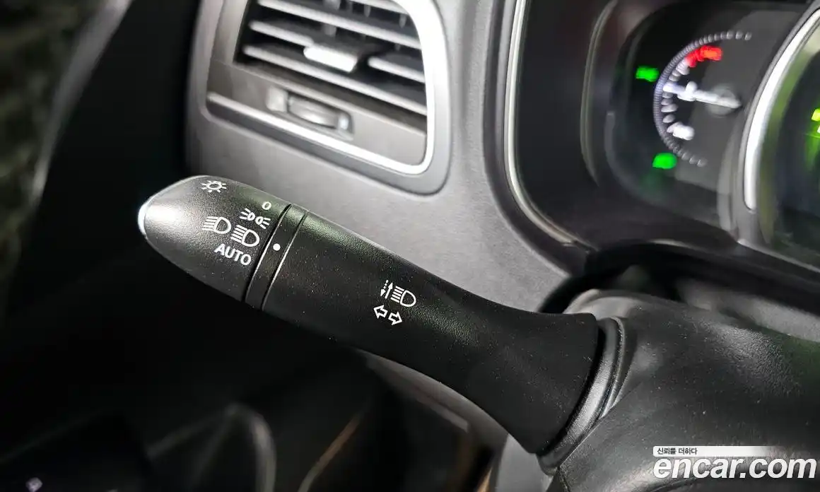 Renault QM6 2022 2.0 гидро, фото 16