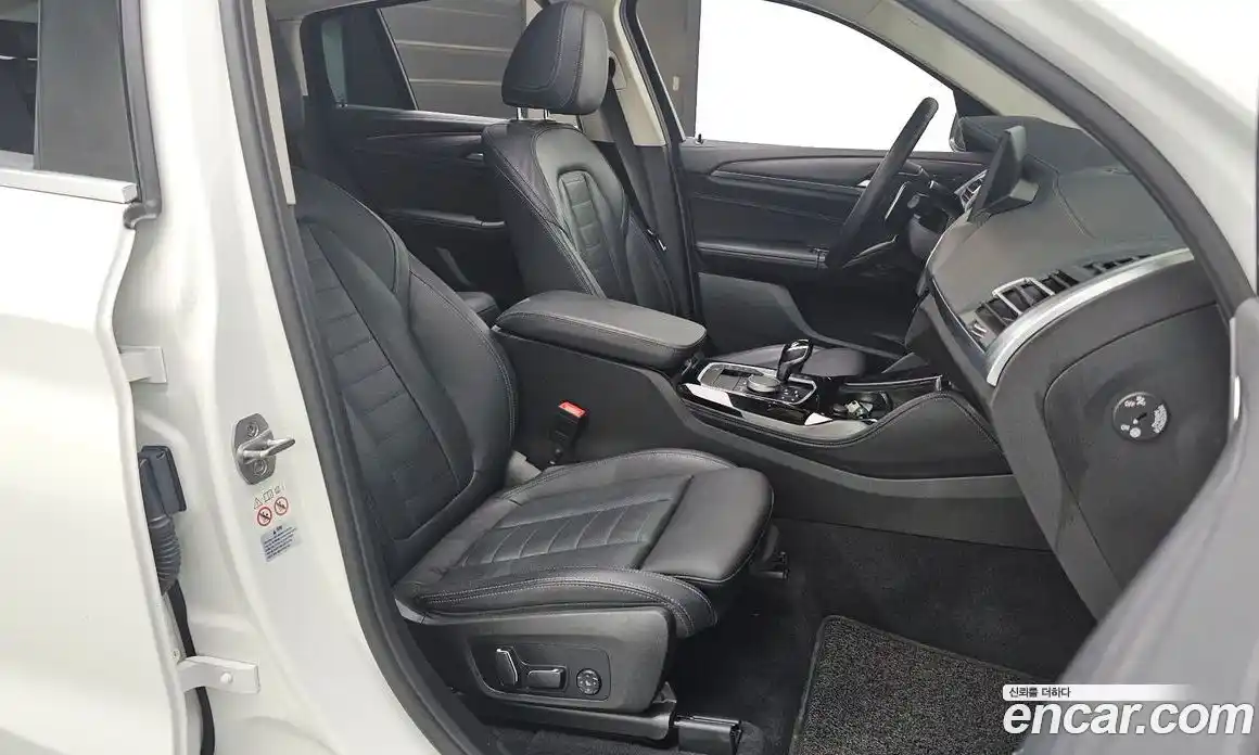 BMW X4 2024 2.0 гидро, фото 11