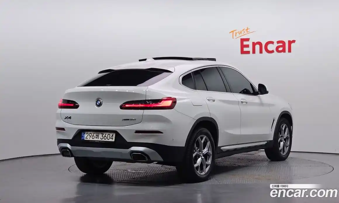 BMW X4 2024 2.0 гидро, фото 2