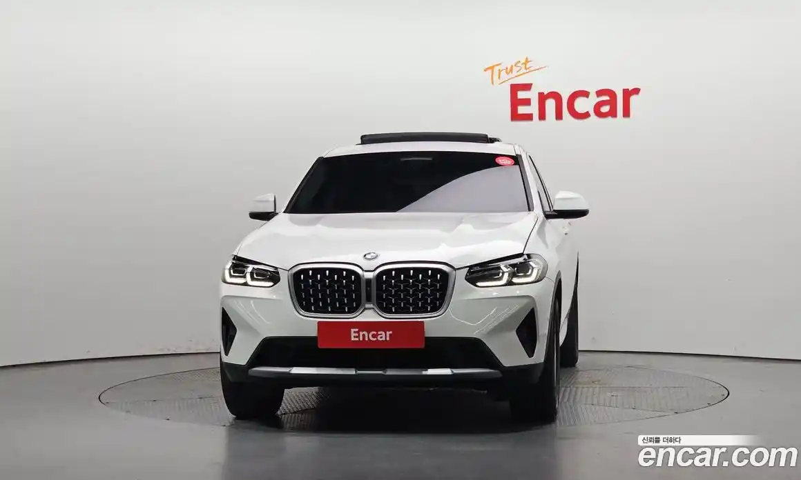 BMW X4 2024 2.0 гидро, фото 3