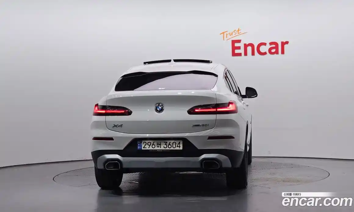BMW X4 2024 2.0 гидро, фото 4