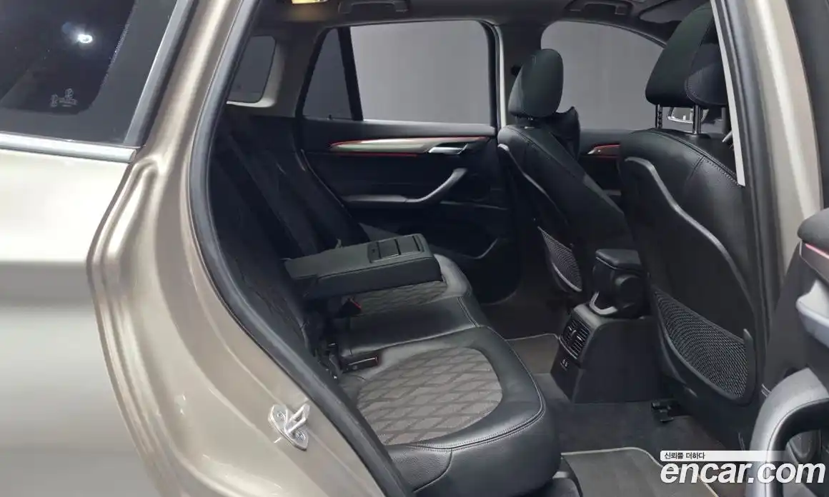 BMW X1 2021 2.0 гидро, фото 18