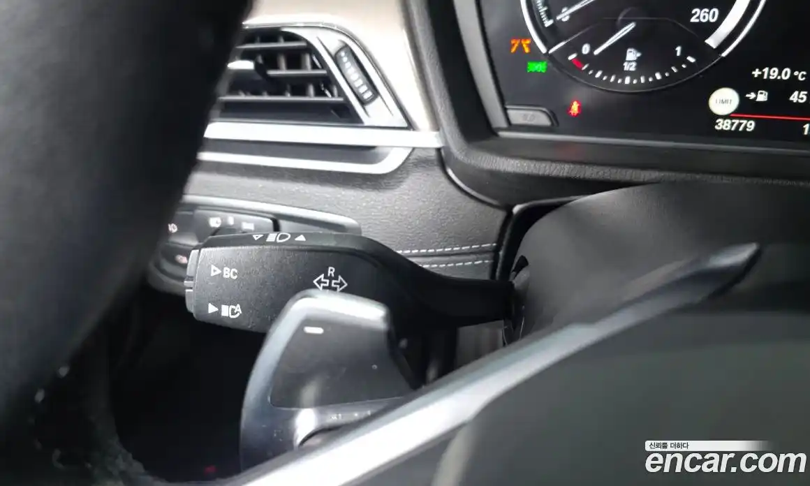 BMW X1 2021 2.0 гидро, фото 32