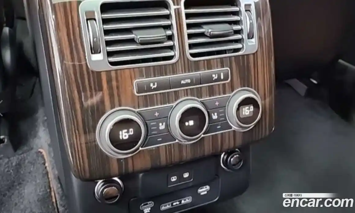 Land Rover Range Rover 2017 4.4 автомат (гидро), фото 13