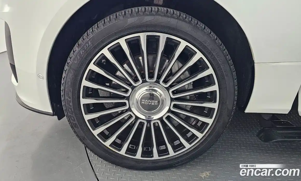 Land Rover Range Rover 2015 4.4 автомат (гидро), фото 5