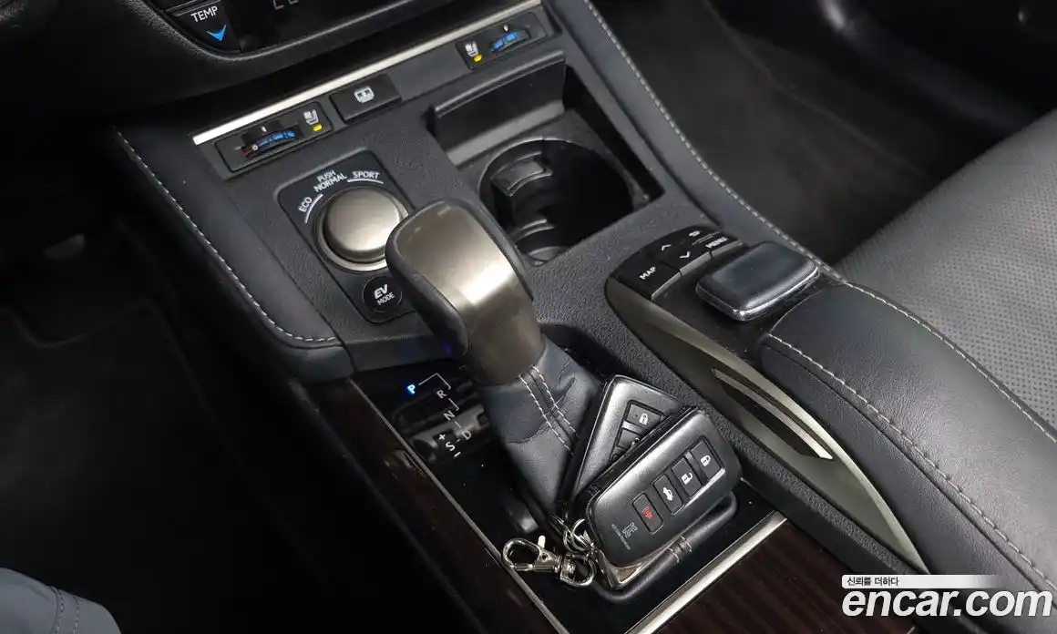Lexus ES 2017 2.5 гидро, фото 12