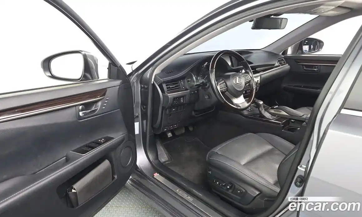 Lexus ES 2017 2.5 гидро, фото 13