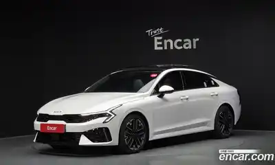 Kia K5, 2025