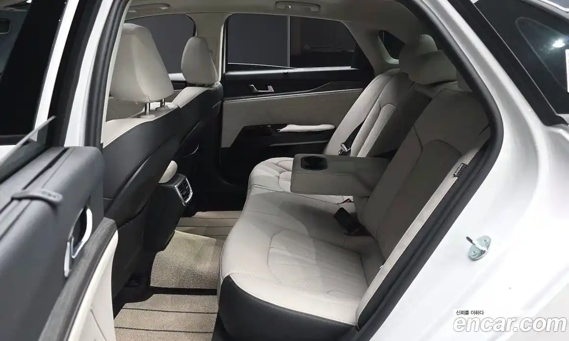 Kia K5 2025 1.6 гидро, фото 11