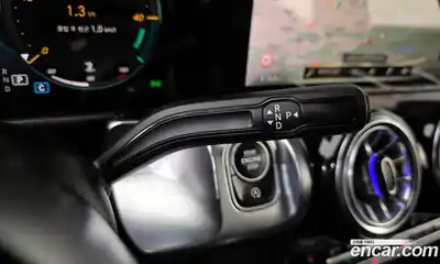 Mercedes-Benz GLB-Class 2023 2.0 гидро, миниатюра 9