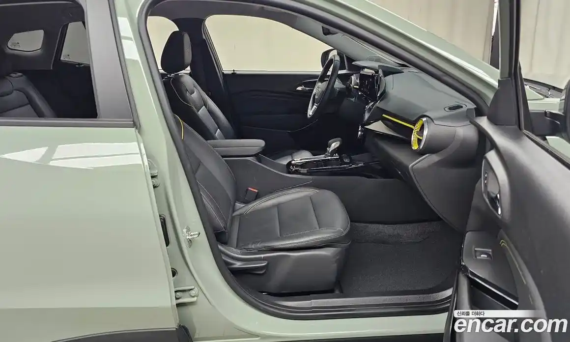 Chevrolet Trax 2023 1.2 гидро, фото 16