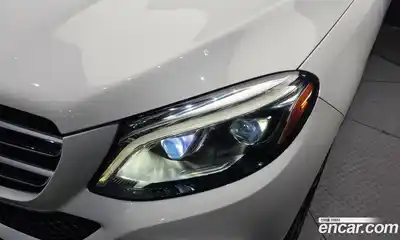 Mercedes-Benz GLE-Class 2018 3.0 гидро, миниатюра 8