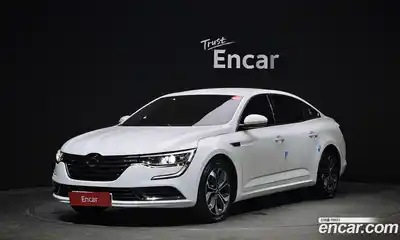 Renault SM6