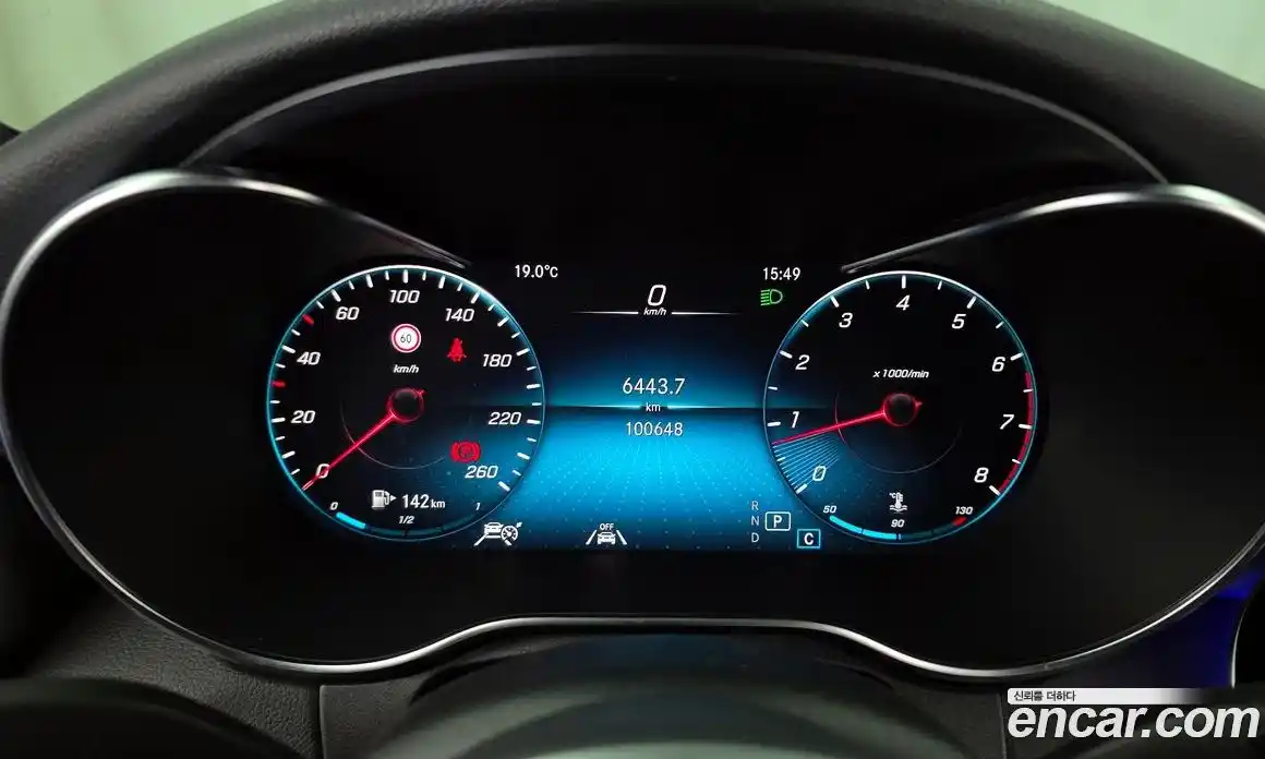 Mercedes-Benz C-Class 2021 2.0 гидро, фото 11