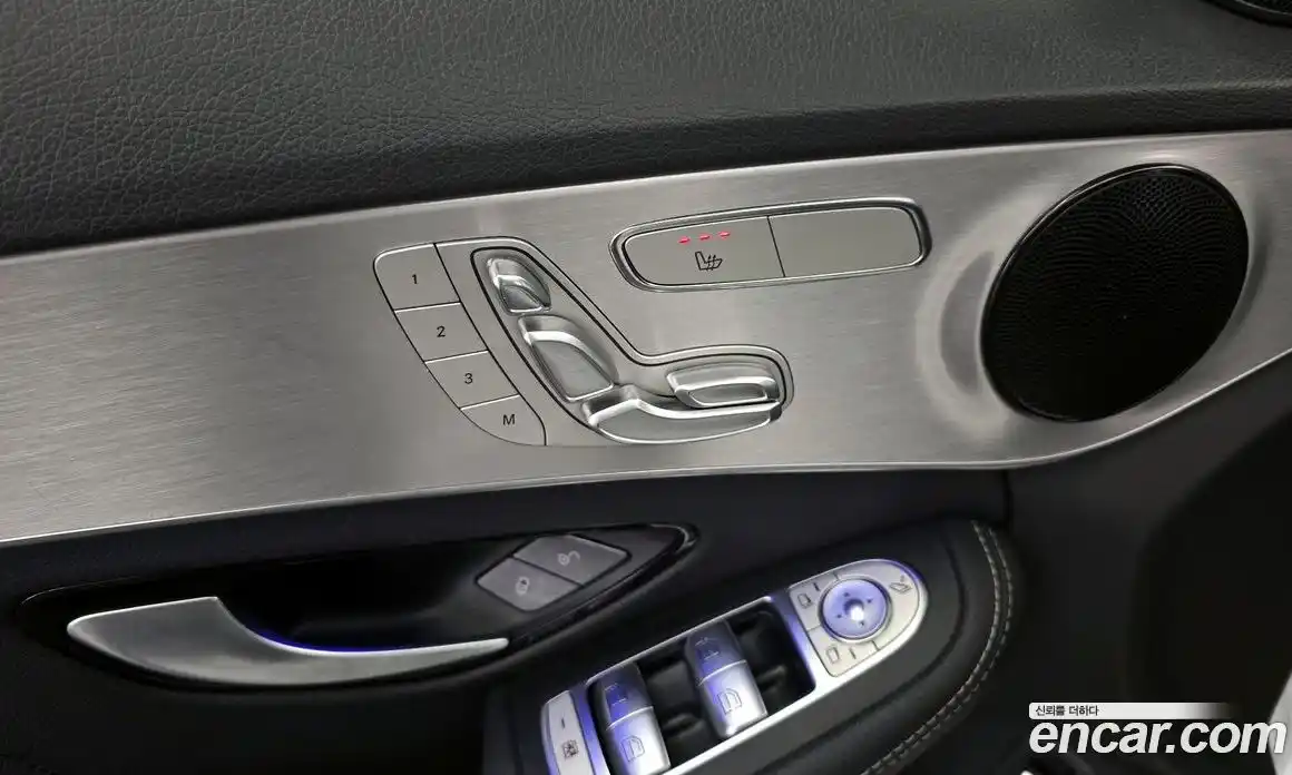 Mercedes-Benz C-Class 2021 2.0 гидро, фото 25
