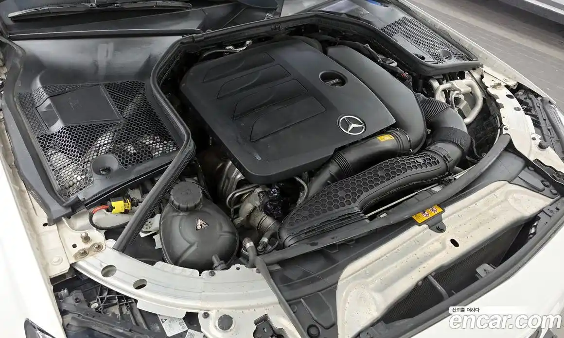 Mercedes-Benz C-Class 2021 2.0 гидро, фото 6
