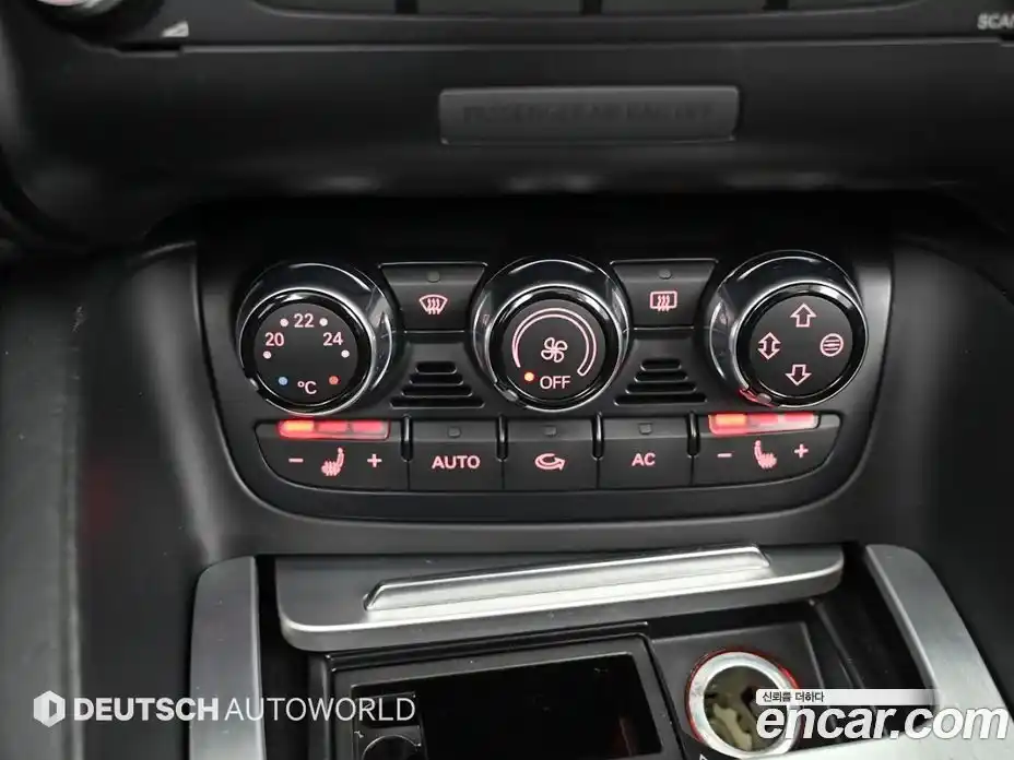 Audi TTS 2010 2.0 автомат (гидро), фото 17