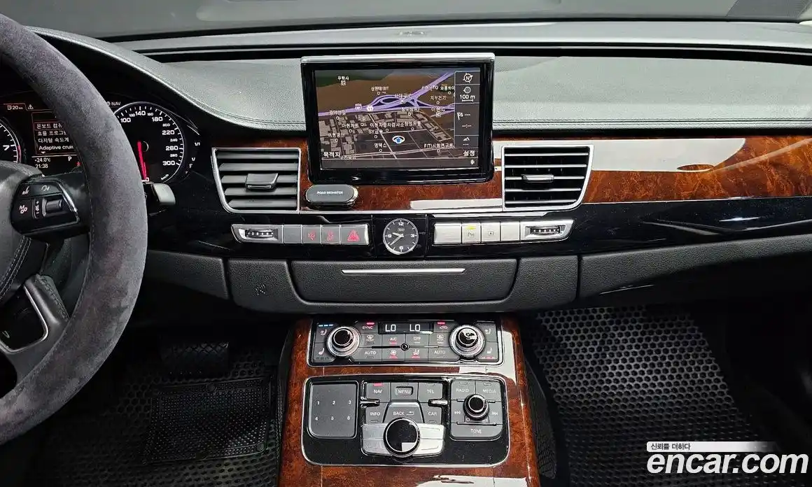 Audi A8 2011 4.2 автомат (гидро), фото 13